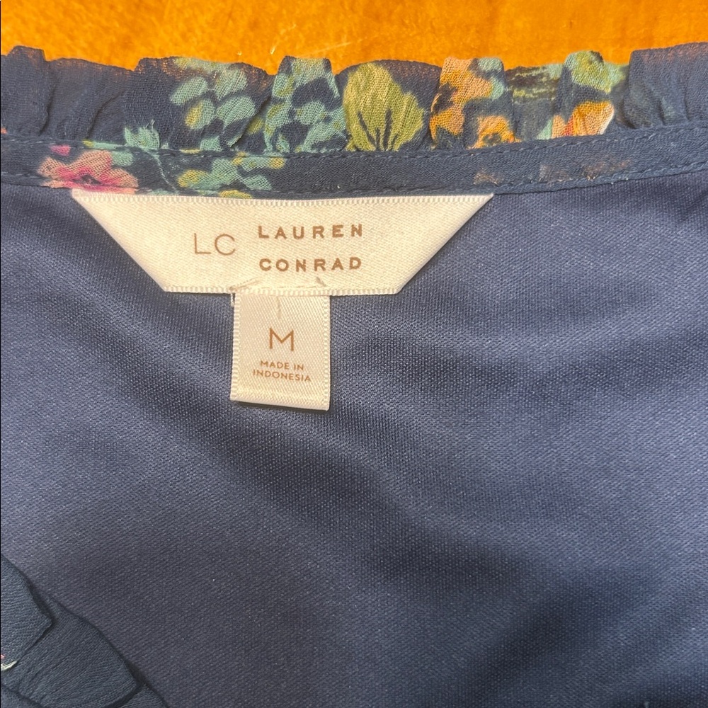 LC Lauren Conrad Sleeveless Floral Tie Front Flutter Sleeve Blouse Blue Pink - Picture 3 of 7